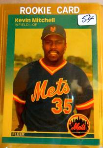 lot 54 image: 1987 FLEER #17- KEVIN MITCHELL - Rookie RC - 89 NL.MVP 2X ALL-STAR