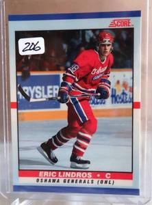 lot 206 image: 1990 Score Hockey Young Superstars - #40 - Eric Lindros - Oshawa Generals - NMMT