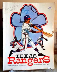 lot 144 image: AUTHENTIC 1973 TEXAS RANGERS SOUVENIR PROGRAM AND SCORECARD