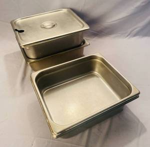 lot 100 image: 4 - 4 Deep Stainless Steel Pans 2 Lids