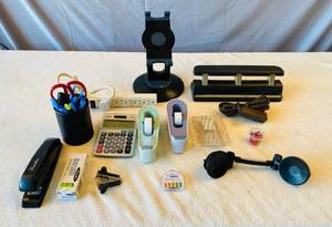 lot 134 image: Office Items