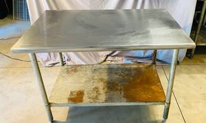 lot 162 image: Stainless Steel Table 48 x 30
