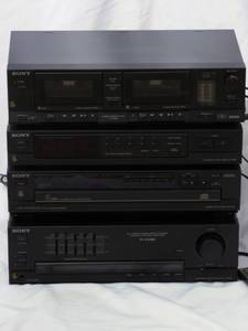 lot 59 image: SONY Stereo   Receiver , TA-TA380 Acoustic Amplifier, 5 Disc Loading System, Dual Cassette Player