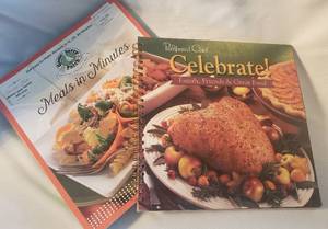 lot 10 image: Celebrate Cook, Pampered Chef  Meals in MInutes