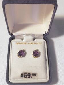 lot 22 image: 10kt gold Diamond and Amethyst Earrings