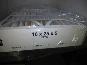 lot 49 image: 16X25X5 AIR FILTERS
