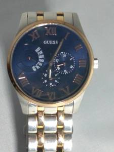 lot 53 image: GUESS MENS WATCH