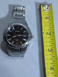 lot 64 image: SEIKO SOLAR POWERED 100M MENS WATCH