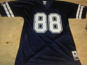 lot 109 image: NFL PLAYERS BRYANT JERSEY