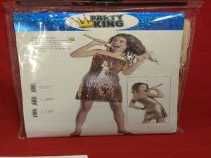 lot 121 image: PARTY KING COUNTRY CUTIE COSTUME