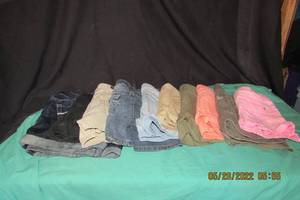 lot 106 image: SHORTS- AE-8,MOSSIMO 13, CK 3, LEI 13, LEI ASHLEY LOWRISE-11, MOSSIMO 13, LOFT 6, CP 9, WARP 10, CP 9