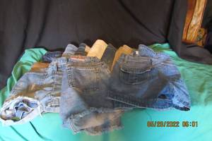 lot 107 image: SHORTSPINK 4 LEVI LR MISSES 12,HYDROLIC 13,MERONA 10, ROUTE 66 10, CHINO 12, ROCKY MOUNTAIN 3L, JORDACHE 24-SIZE 10, FG-10, OLD NAVY 4