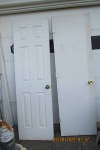 lot 77 image: DOORS TWO EACH BOTH ARE 24 X 80