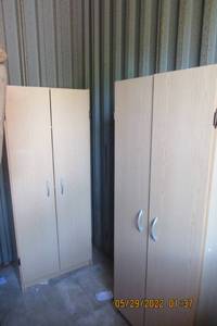 lot 84 image: FLOOR CABINETS