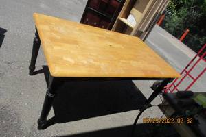 lot 72 image: BUTCHER BLOCK STYLE DINING TABLE- WBLACK LEGS AND SIDE RAILS, 36W X 60L X 29T