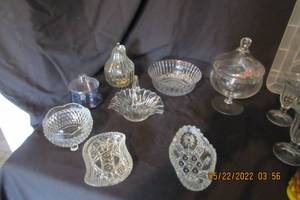 lot 93 image: ASSORTED  HEAVY CUT GLASS CANDY AND MINT DISHES