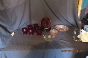 lot 94 image: VINTAGE 1960S RUBY RED TUMBLERS AND PLATES WITH ASSORTED CANDY DISHES