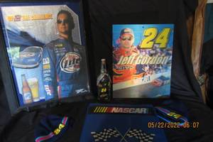 lot 133 image: NASCAR JEFF GORDAN #24 AND BRAD KESELOWSKI FRAMED POSTERS WITH #24 HATS AND SEAT CUSHION