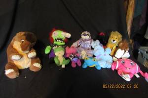 lot 159 image: STUFFED ANIMALS