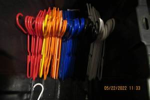 lot 145 image: PLASTIC HANGERS, VARIOUS COLORS-50 EACH