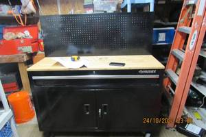 lot 1 image: HUSKEY MOBILE WORK CENTER WITH PEG BOARD 52 LONG