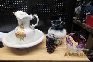 lot 168 image: HOMER LAUGHLIN WATER PITCHER AND FOOT SOAKING BOWL, HAS REPAIR, IMPERIAL POTTERY 1983 JOPIN MO., WITH DIVING GLASS DOLPHINS, AND PORCILIN SUGSR BOWL.