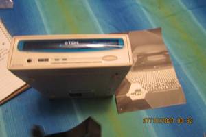 lot 172 image: TDK CD-RW DRIVE WE 241040