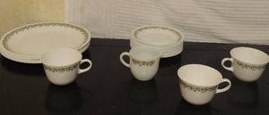 lot 213 image: Green Corning dish SET - 12 saucers 3 cups, 1 creamer,  6 dinner plates