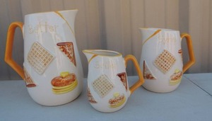 lot 96 image: Batterbuttersyrup set all 3 handles for pancakes C-5818 Napoware
