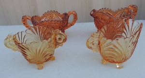 lot 133 image: 4 pieces orange depression glass