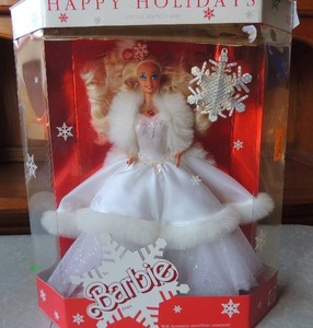 lot 175 image: Special Edition Happy Holiday Barbie 1989 #3523 NIB