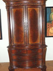 lot 5 image: Cortina - Royal Cherry ArmoireHUTCH  2 piece 84x44x26 top piece has 2 doors , bottom has drawers