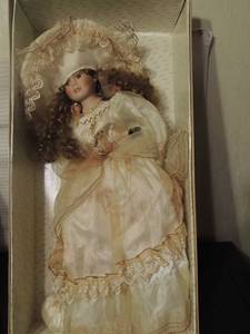 lot 254 image: Forever yours collection Petite by Barbra lee #OLI 002B2 29 tall certificate of authenticity