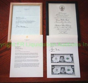 lot 17 image: Signed (authentic) presidential letters George W. Bush and Bill Clinton also includes inaugural invitation and more as shown