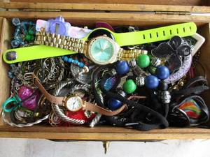 lot 61 image: Mixed Lot-Assorted Fashion Jewelry And Jewelry Box.