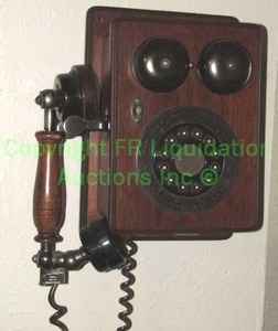 lot 117 image: Antique style reproduction oak wood wall phone