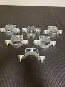 lot 80 image: PIPE CLAMPS, 6 TOTAL