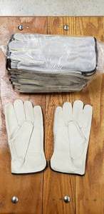 lot 10 image: Leather Gloves - 351A801 L (12 Pairs)