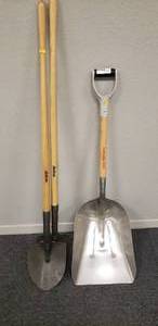 lot 165 image: SNOW SHOVEL AND 2-GARDEN SHOVELS