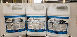 lot 236 image: Floor Science Cleaner ( 3  1-gallon jugs)