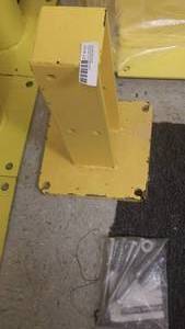lot 102 image: STEEL PALLET RACK PROTECTOR FOR PALLET RACK GUARD, COLOR YELLOW