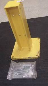 lot 101 image: STEEL PALLET RACK PROTECTOR FOR PALLET RACK GUARD, COLOR YELLOW