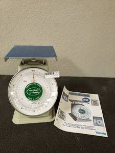 lot 275 image: UNIVERSAL DIAL SCALE, 10LB X 1oz & 4kg X 20g, STANDARD 8 DIAL, 10 12 OVERAL HEIGHT
