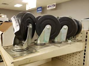 lot 293 image: 5 x 1 14 Swivel Caster and Wheels, see pictures