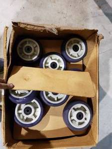 lot 682 image: Box Lot of 5 Wheels