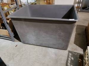 lot 690 image: Grey Plastic Bin