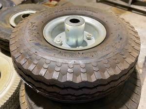 lot 367 image: Mixed Lot of Inflatable Caster Wheel Hub Tires, Most 4.103.50-4
