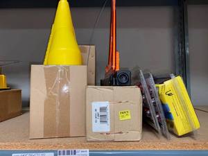 lot 449 image: TRIANGLE FLARE KIT plus 1, FUNNELS (2 TOTAL), BACKSUPPORT BELT AND SCREWDRIVER SETS (2 TOTAL)