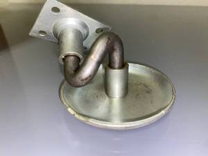 lot 465 image: Casters metal Screw mount