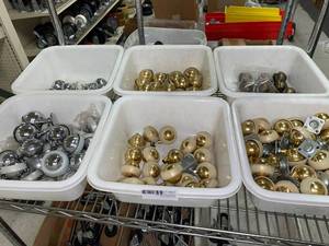 lot 467 image: mixed lot of chair casters